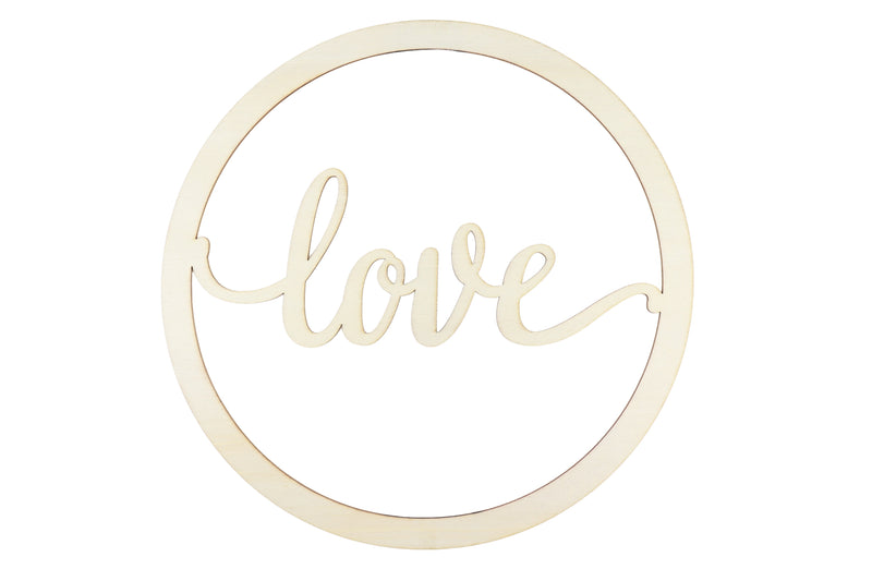 Holzring mit Schriftzug `LOVE`
